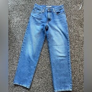 Women’s Levi ‘94 Baggy size 27
